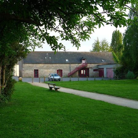 Auberge De Jeunesse Hi Pontivy Exterior foto